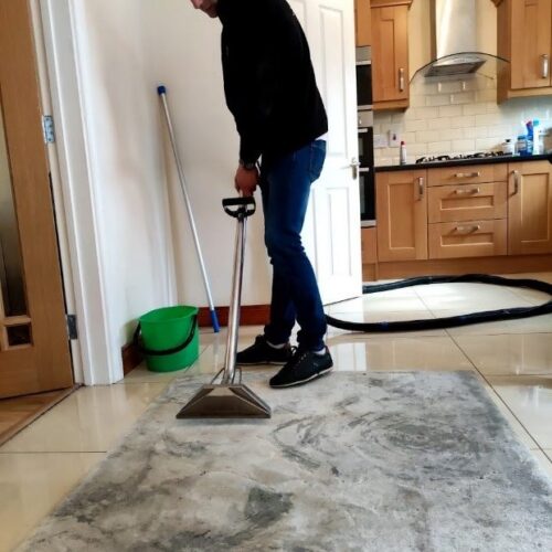 https://www.sandyfordcarpetcleaning.ie/wp-content/uploads/2022/03/02-rotated-500x500.jpg